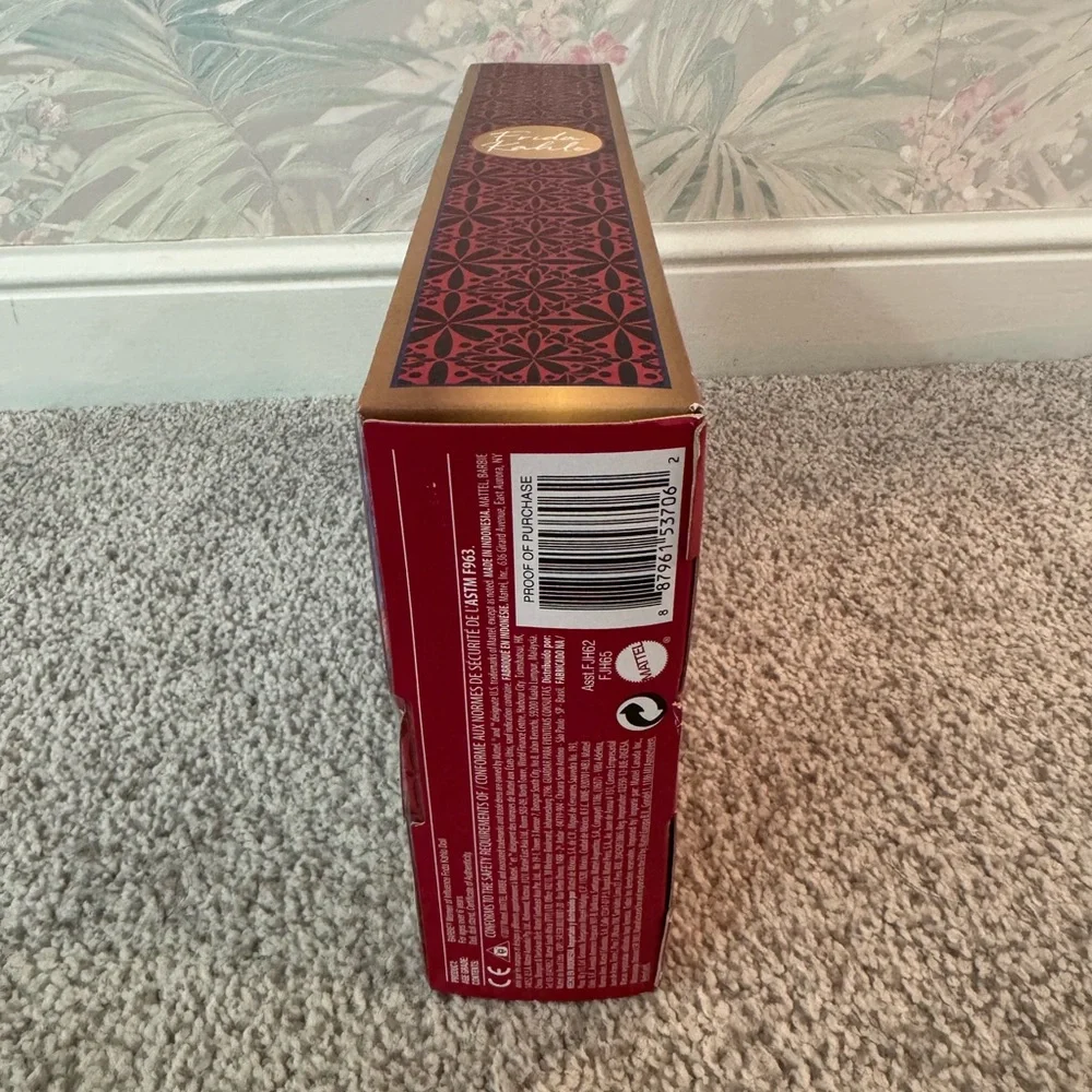 New Mattel Barbie Frida Khalo Inspiring Women Series Barbie 2017 Mint Condition - Picture 3 of 6